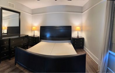 5-piece King Bedroom Set