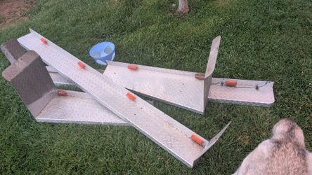 1980s square body GMC or Chevy running boards