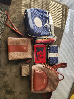 Authentic COACH Handbag & Accessory Lot - $225 OBO