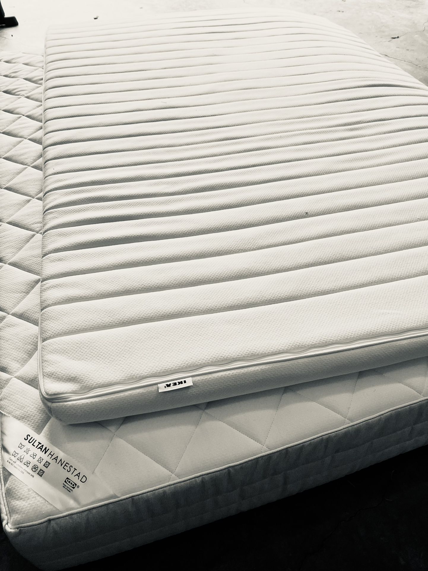 Full Mattress Low Profile With memory foam Topper IKEA