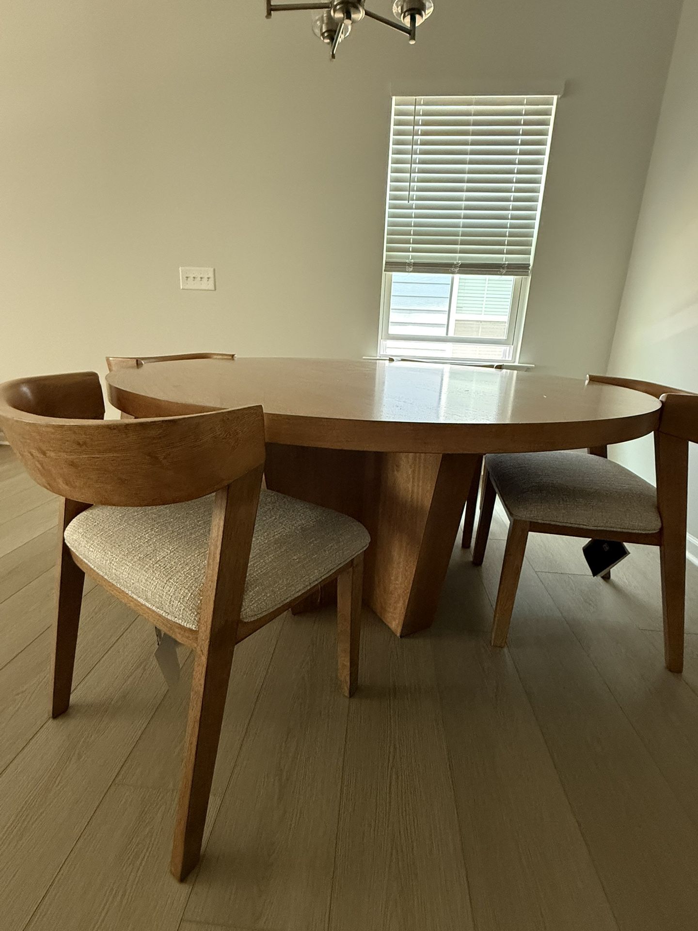 Ashley Furniture Dining Table And Chairs