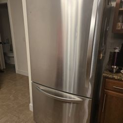 LG Fridge NEED GONE ASAP
