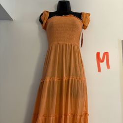 Dresses 