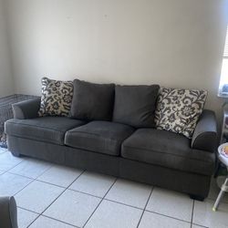 Free Couch 