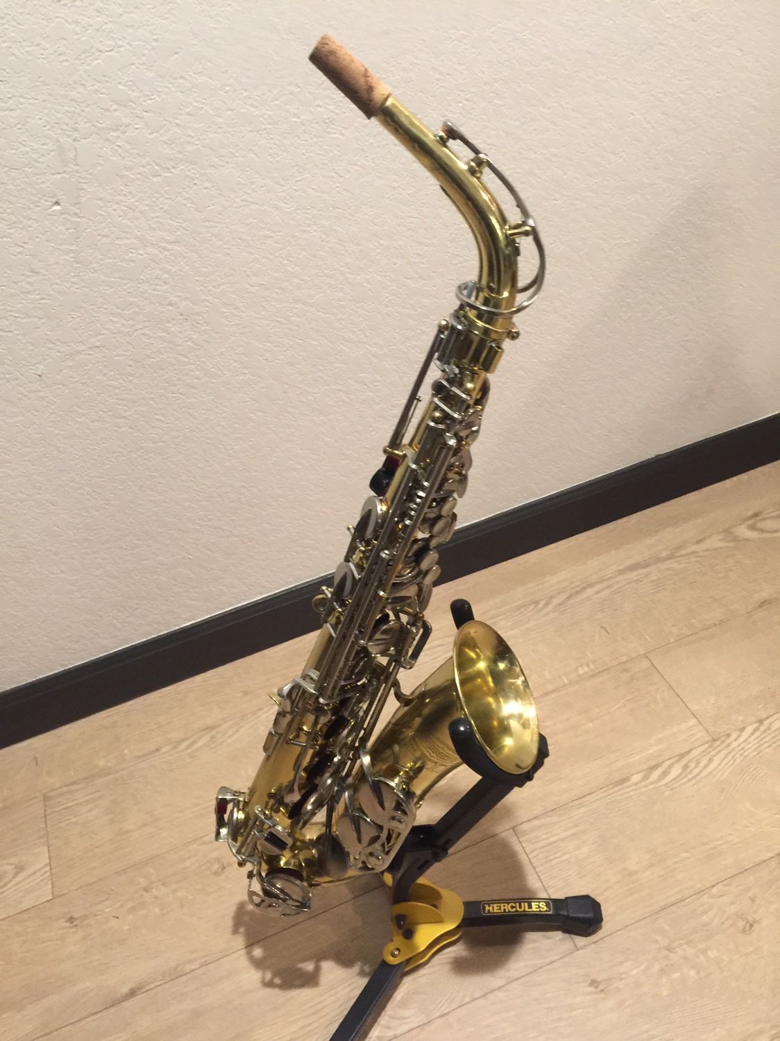 Saxophone Selmer Bundy alto sax