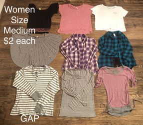 Women Clothes Size Medium(6 pics)