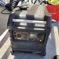 PREDATOR 3500 Watt SUPER QUIET Inverter Generator with CO SECURE Technology, 49-State Compliant