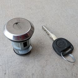 Chevy truck Tahoe lock and key