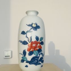 Vintage Japanese Flower Vase