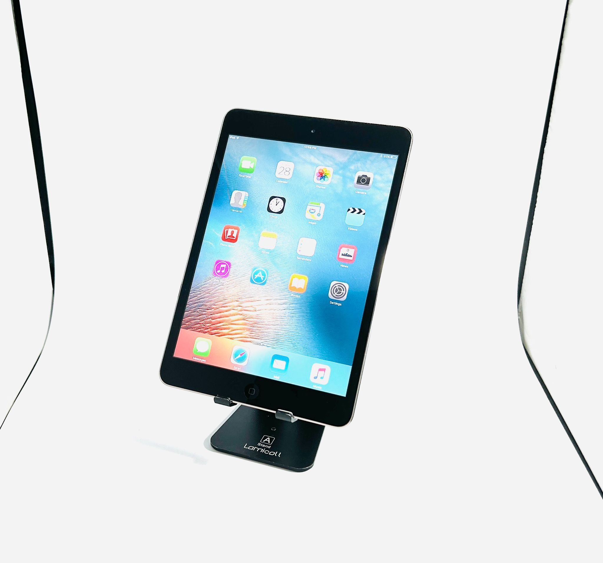 Apple iPad Mini 16GB IOS 9.3.5
