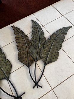 Set of two tropical leaf metal art