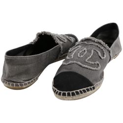 Chanel Woven Canvas/Fabric Round-Toe CC Logo Espadrille Flats