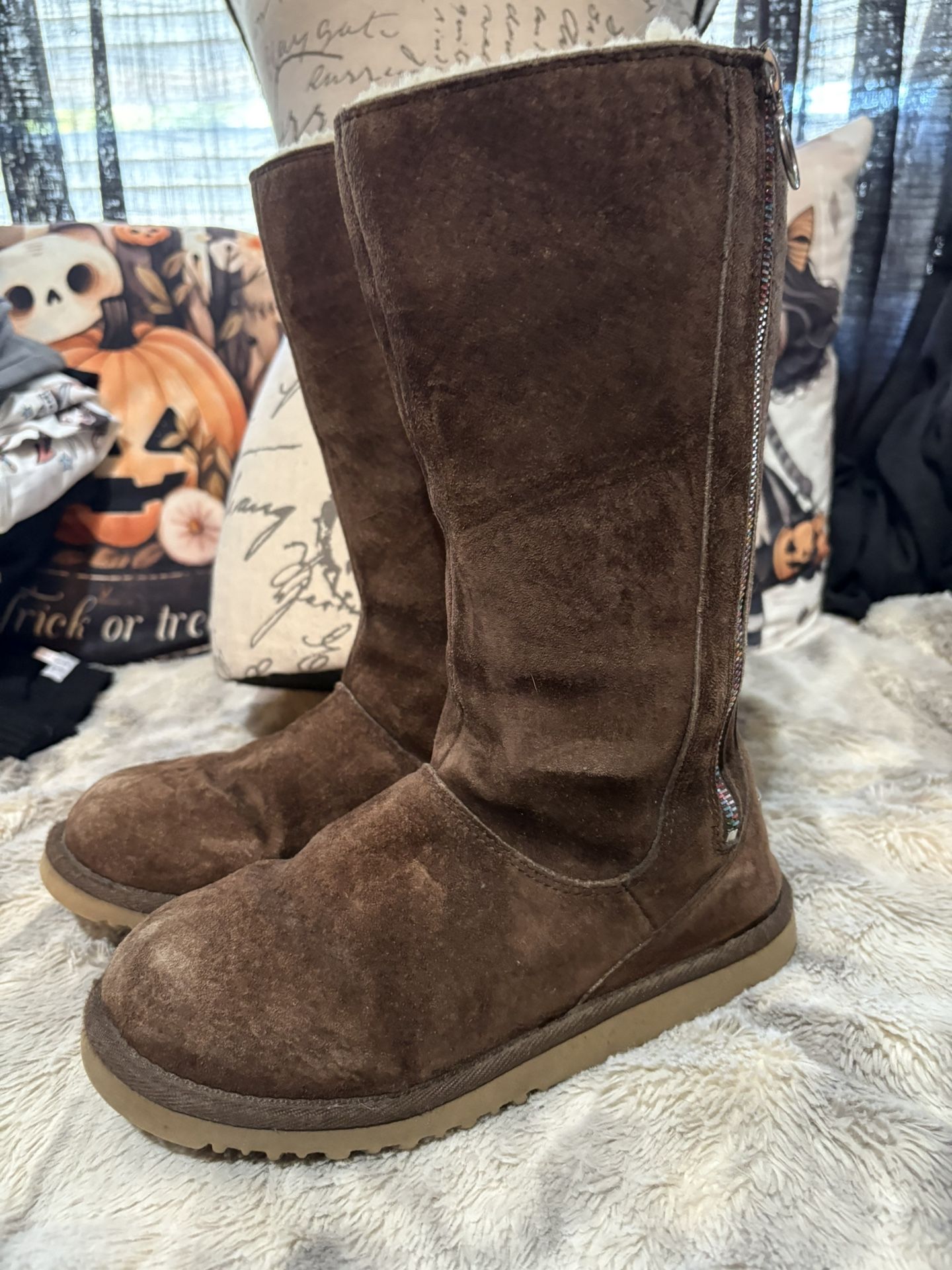 Ugg Boots Size 4