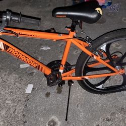 Mongoose Alert Bike / Climber 