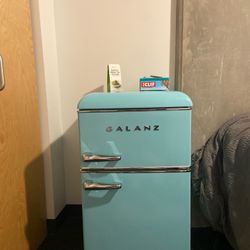 Retro Galanz Mini Fridge