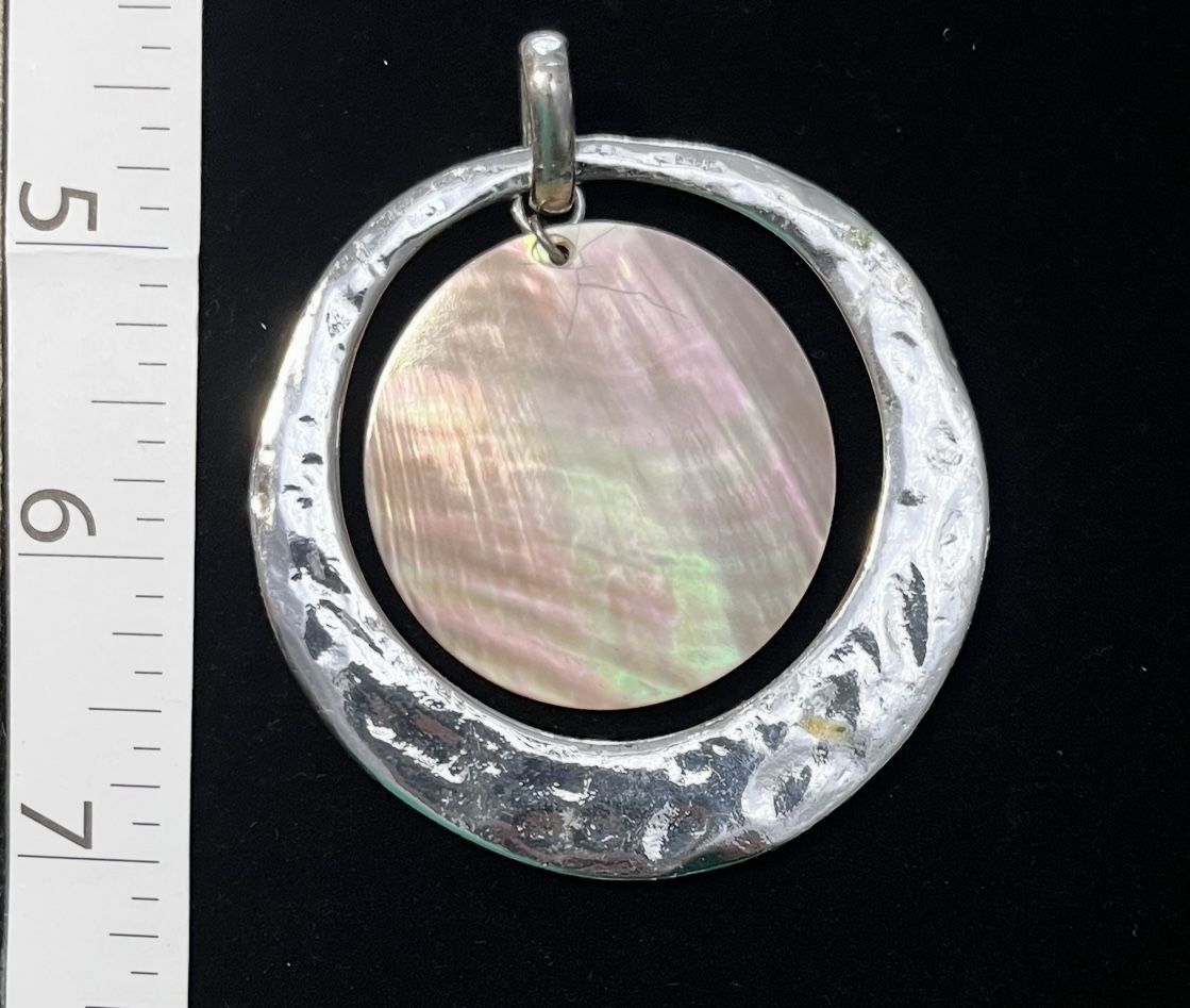 Chicos Hammered Silver And Pink Shell Pendant 