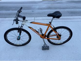 Schwinn Mesa GS
