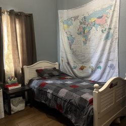 Set Of Twin Beds White Wood 