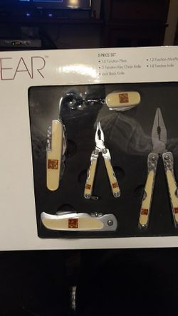 Essential gear 5 piece multi tool set