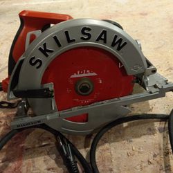 Skilsaw Circular Saw (Corded)