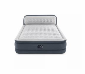 QUEEN SIZE MOTORIZED AIR MATTRESS