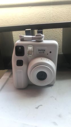 Fujifilm Instax Mini Polaroid Camera