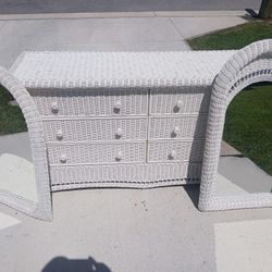 Wicker Dresser 2 Mirrors 