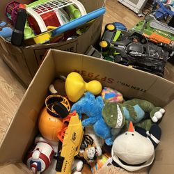 3 Big Box Mix Toys 200$