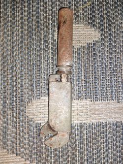 Boos tool vintage wrench
