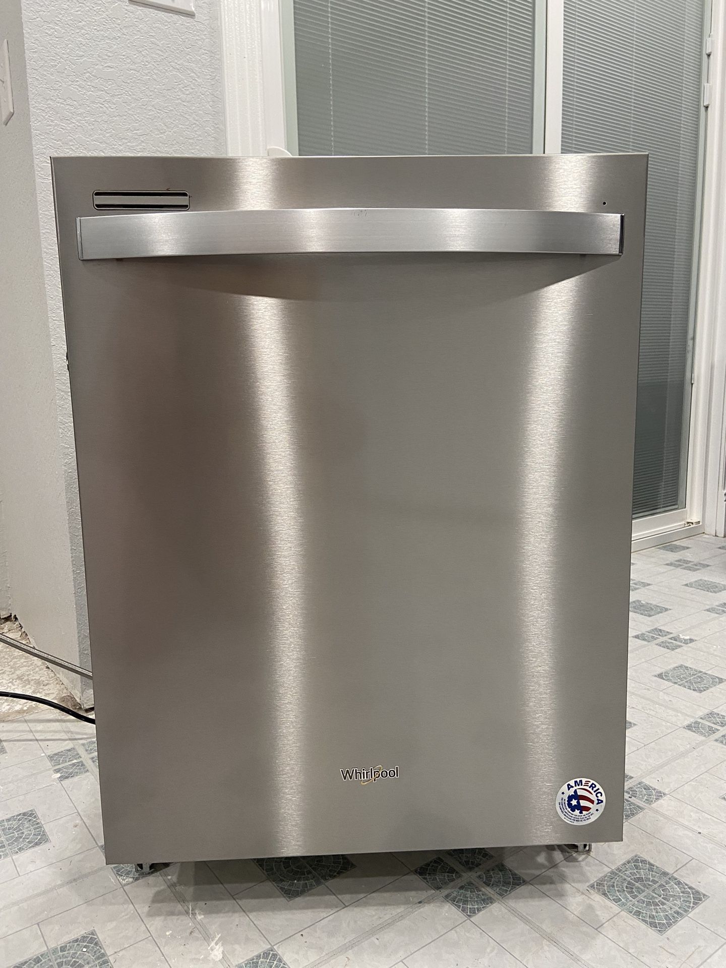 Whirlpool Stainless Steel Dishwasher for Sale in San Antonio, TX OfferUp