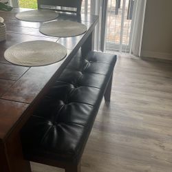 Wood dining room table seats 6