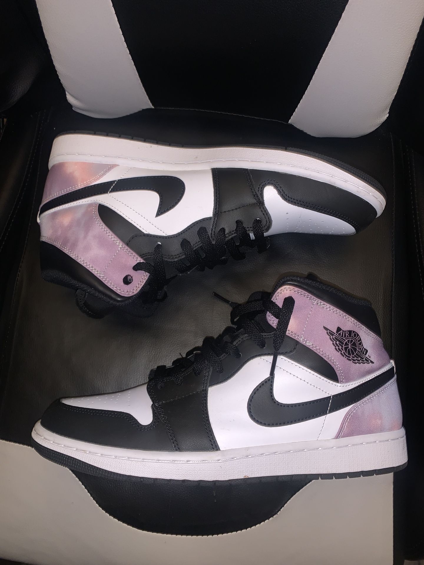 Air Jordan 1 Mid SE Zen Master