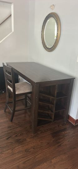 Dinning table