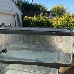 Aquarium With Aluminum Slide lid 35 gallon