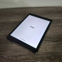 İPad Air 1st Gen 16gig Storage Unlocked 