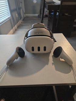 Meta quest 3 with battery and comfort head gear