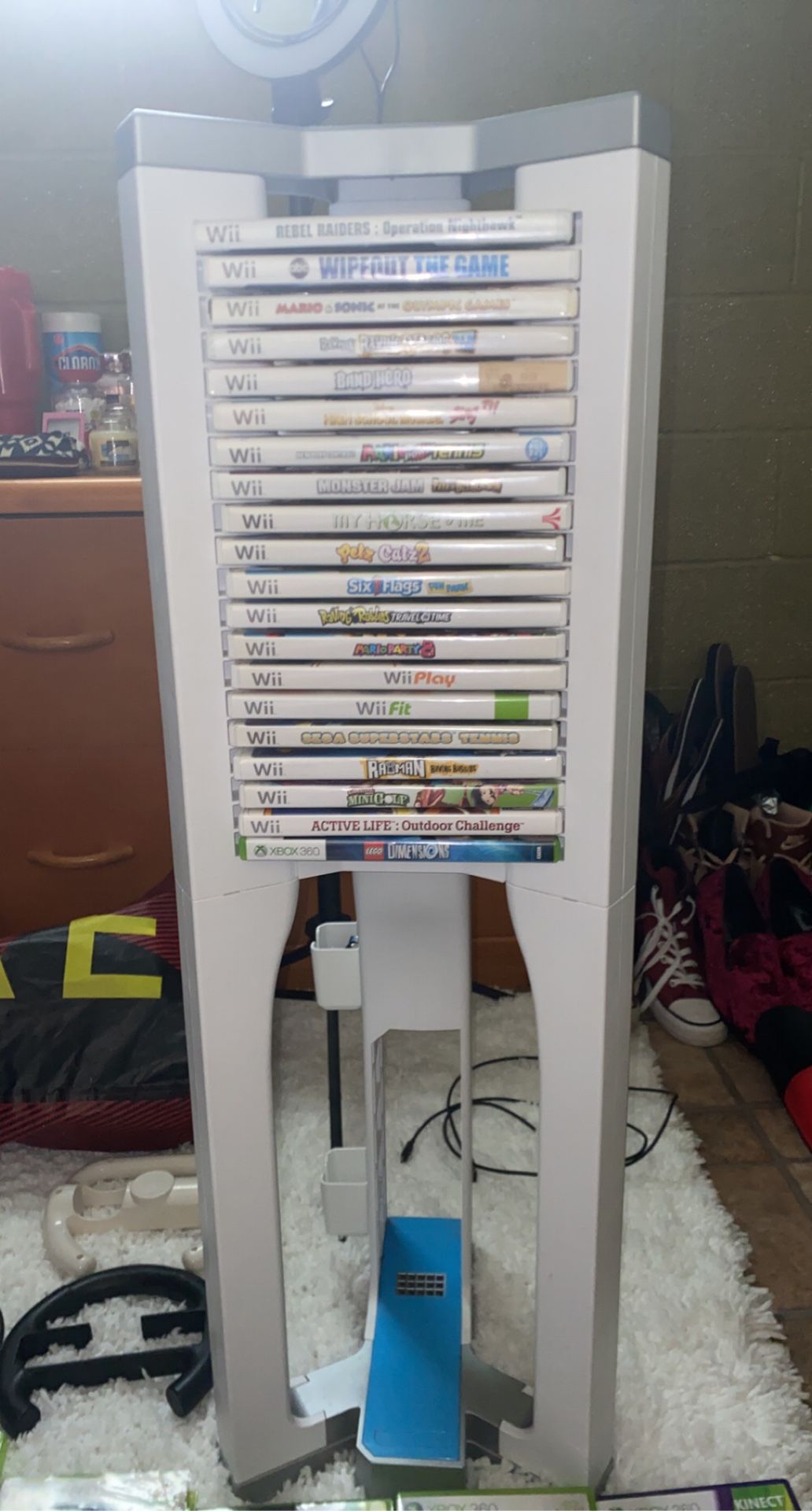Wii Accessories And Games And Xbox 360 games.( $20 A Piece) MUST GO.