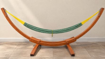 Hammock with Wooden Arc Stand