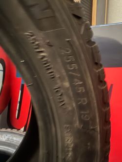 255/45r19 Michelins