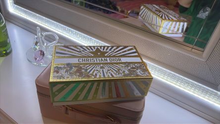 Dior Box With Baggy And Tissue Paper