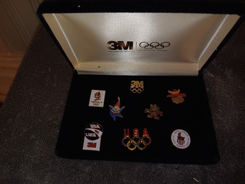 Olympic Pin Set