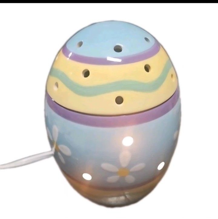 Scentsy Full-Size Wax Warmer Easter Egg Plug In Spring Decor Retired 2010 W/box
