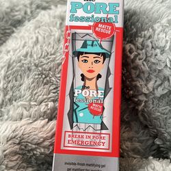 Benefit The Professional Matte Rescue Mattifying Gel