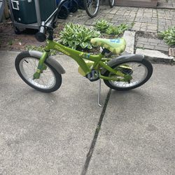 Shwinn Gremlin Kids Bike, 16 inch tires, $30