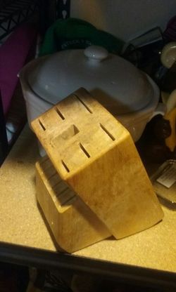 Knife block