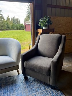 back chair. So comfy. Non smoking home.