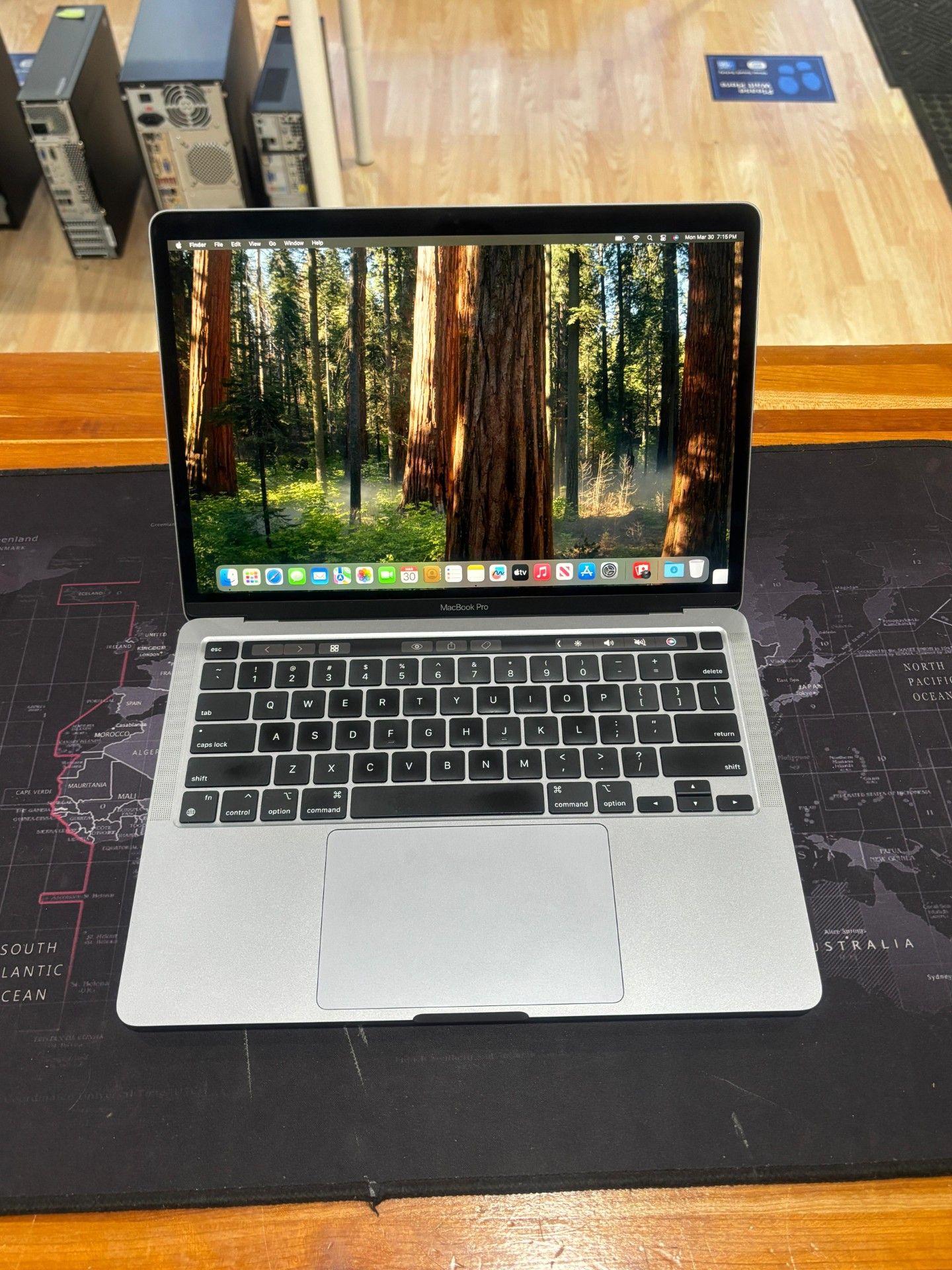 Apple MacBook PRO 13” 2022 TouchBar M2 8GB 512GB SSD