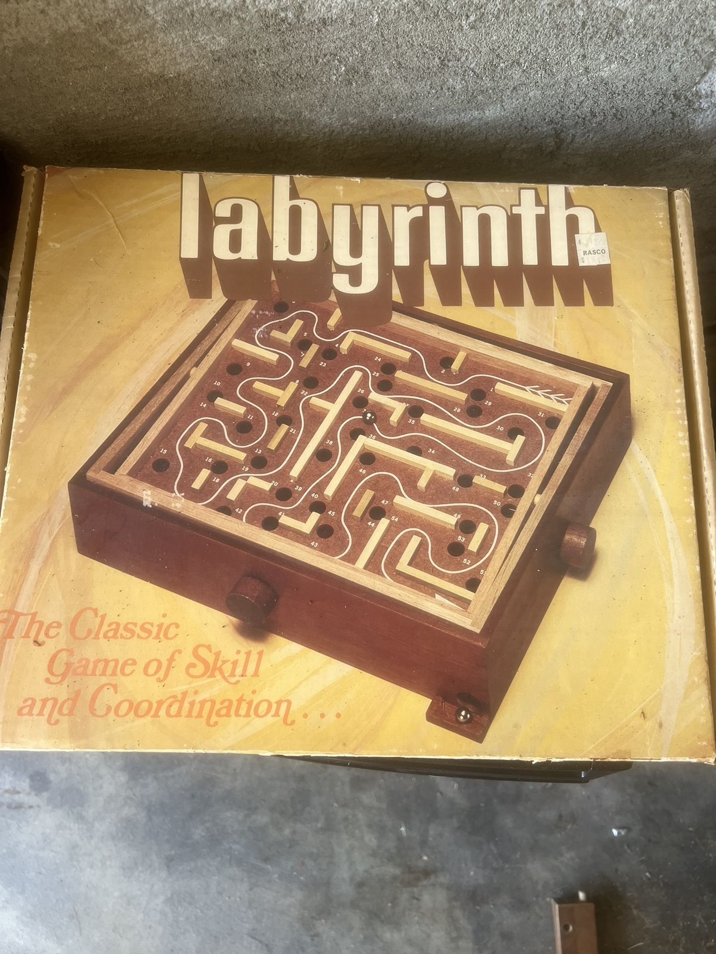 Vintage labyrinth Game