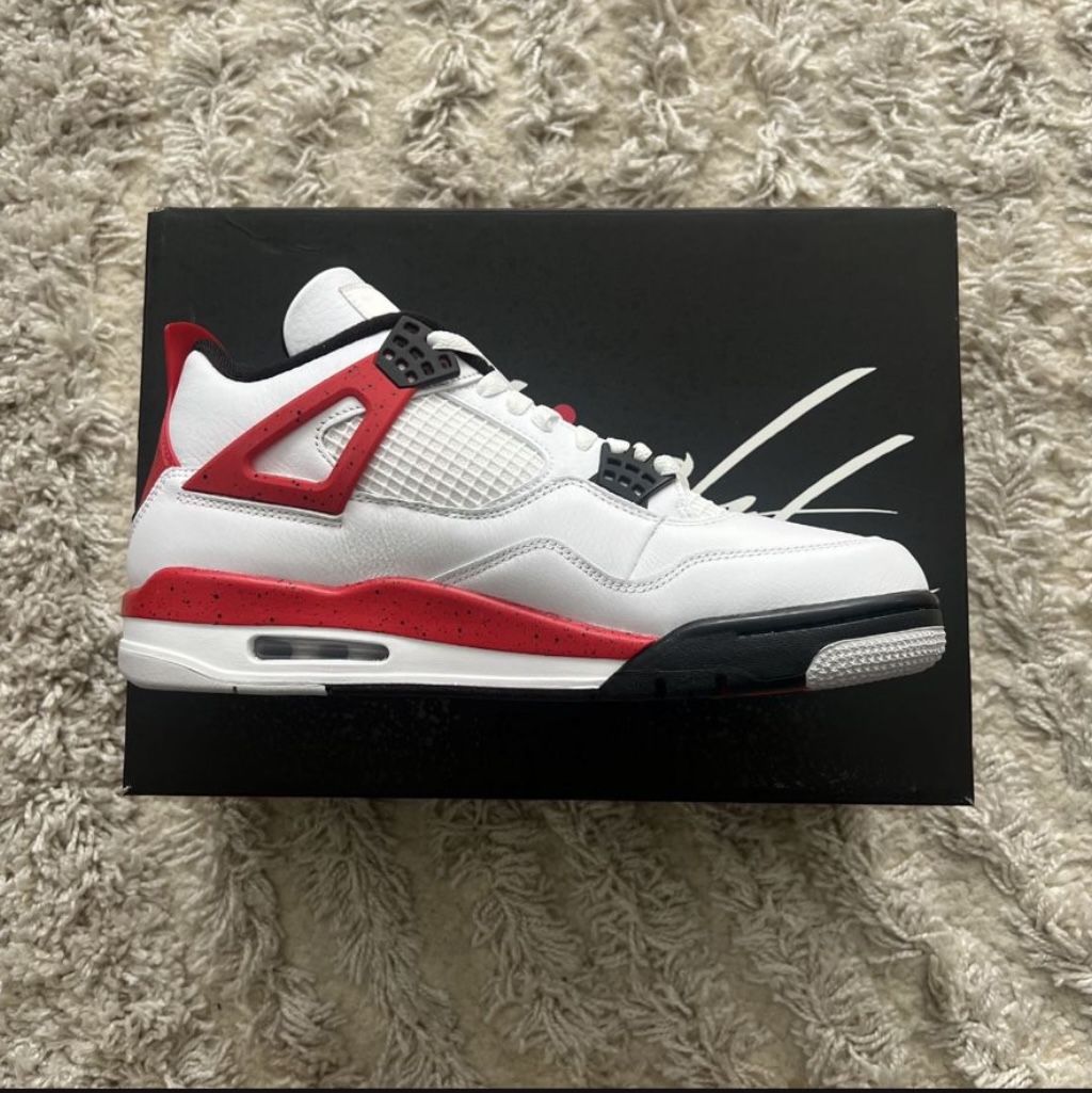 Air Jordan 4 Red Cement  & Accessories