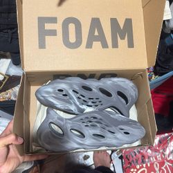 Brand New Foam Runners Mx Grey 
